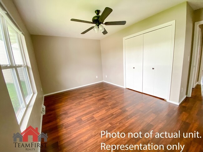 Photo - 1254 Crown Ct