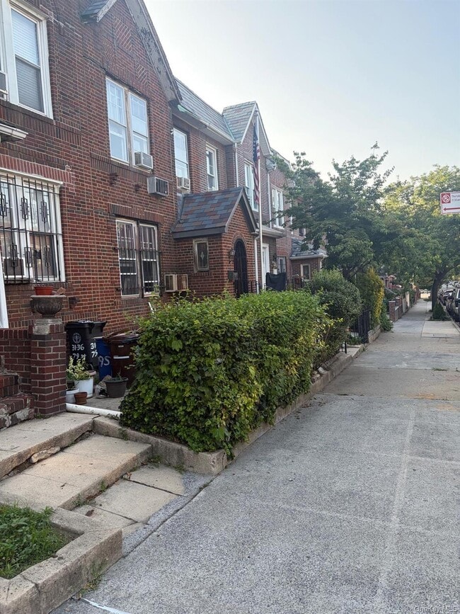 Building Photo - 31-34 79th St