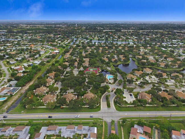 Photo - 8140 Bridgewater Ct