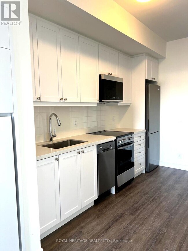 Photo - 51 Clarington Blvd Unité 413