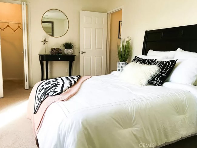 Photo - 600 Hosking Ave Unidad 62 C