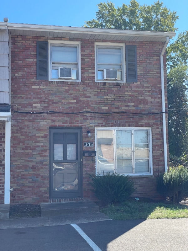 Photo - 327 Pershing Ave NE Unit 327