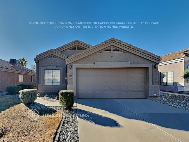 Building Photo - 13043 W Via Camille