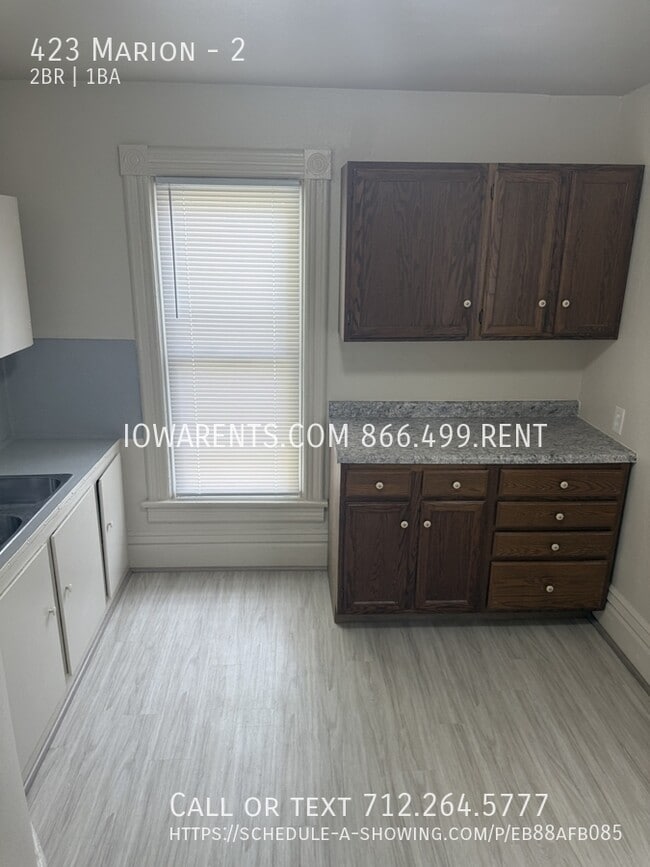 Photo - 423 Marion-2