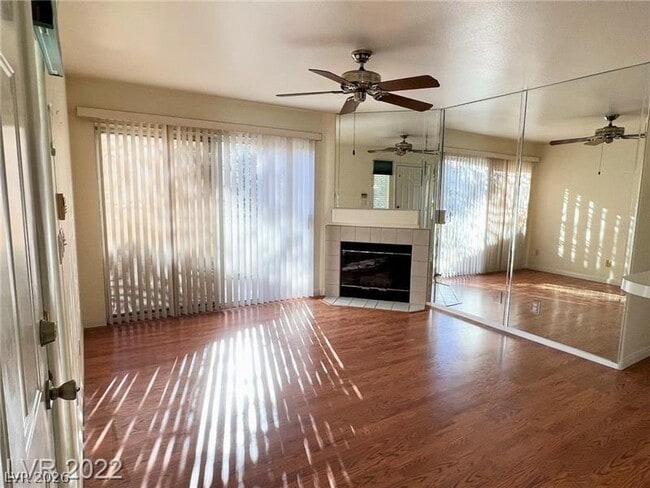 Building Photo - 3101 Casey Dr Unit 201