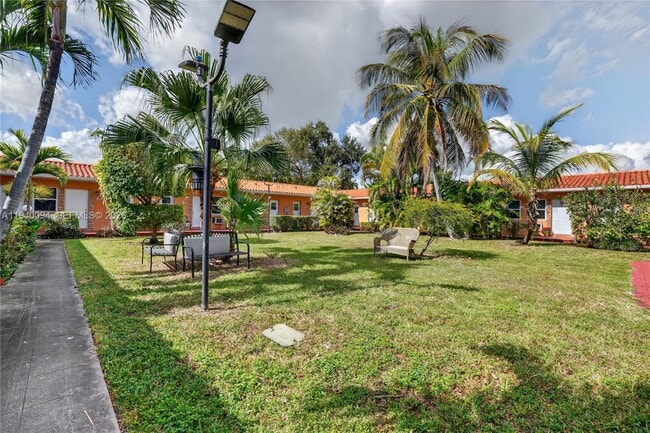 Photo - 140 SW 30th Ct Unit 130