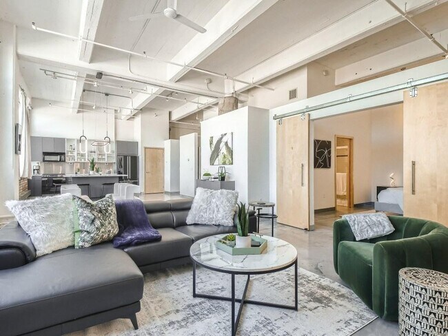 Photo - 700 N Washington Ave Unidad 410