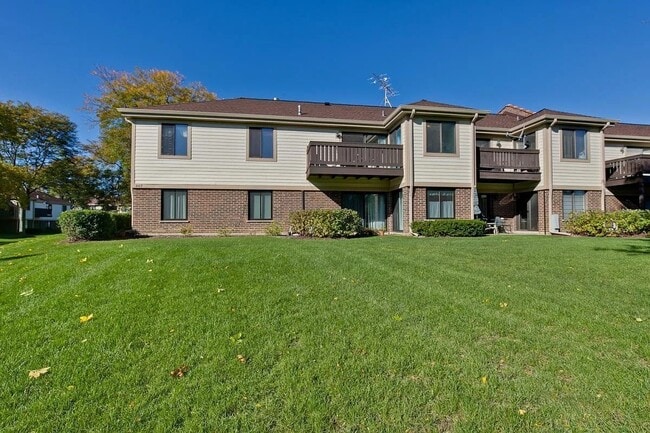 Photo - 867 E Carriage Ln