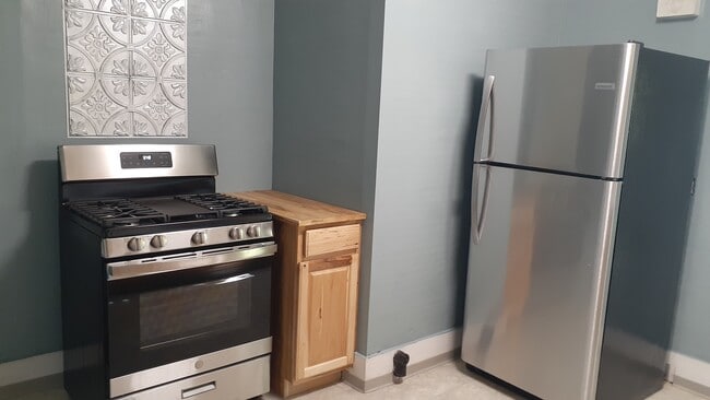 Photo - 38 E Union St Unit Apt #2