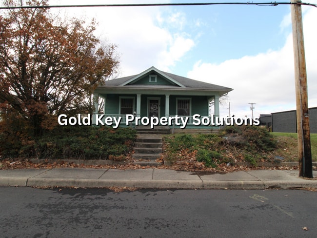 Photo - Huge 2 BR 1 BA with Garage and Covered Porch (NO SECTION 8)