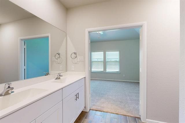 Photo - 405 Wydown Dr