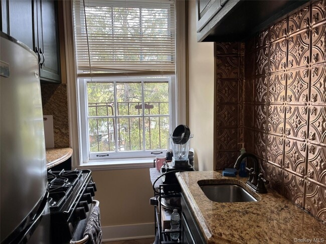 Photo - 38-30 Douglaston Pkwy Unit 4C
