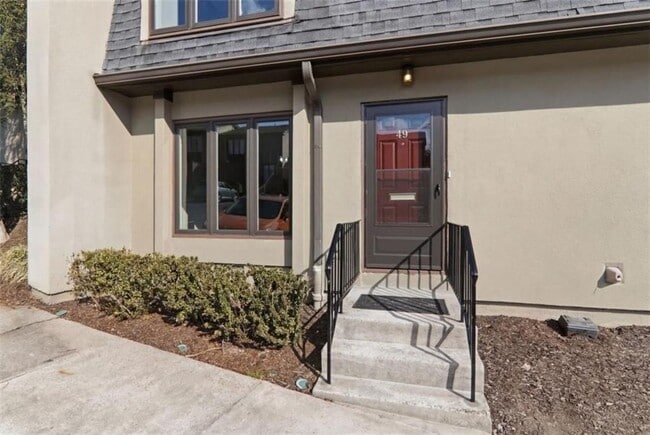 Photo - 49 Ivy Gates NE