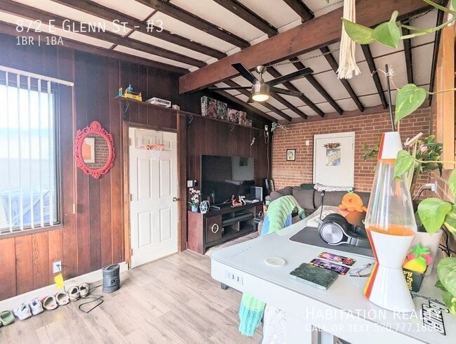 Photo - 872 E Glenn St Unit #3