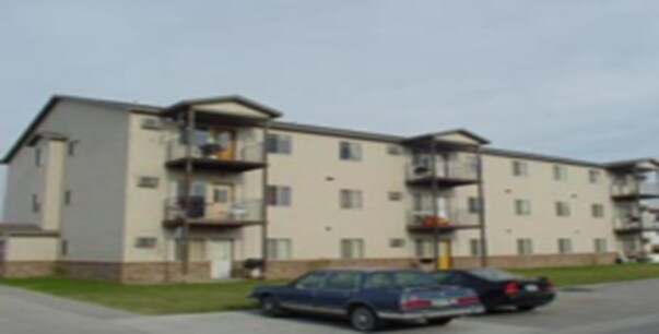 Amber Park I & II - Amber Park I & II Apartments