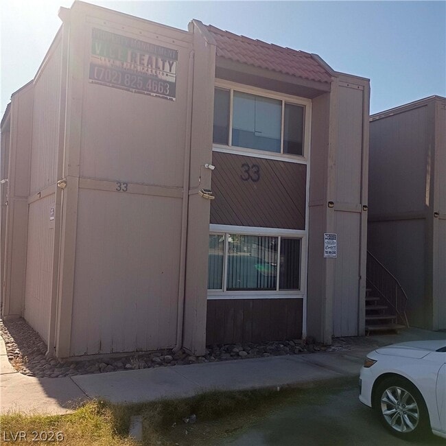 Building Photo - 33 Gold Bar Ct Unit A
