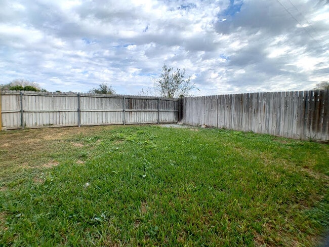 Photo - 2723 Nassau St