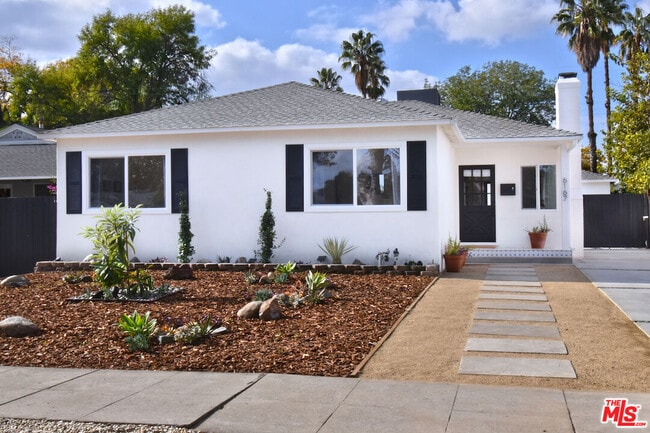 6167 Costello Ave