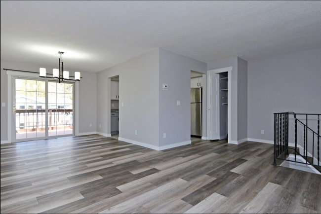 Photo - 9201 Forestview Ln N