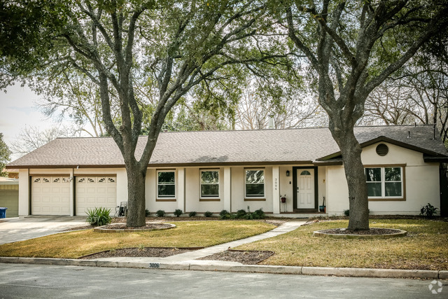 Building Photo - 3006 Albin Dr Rental