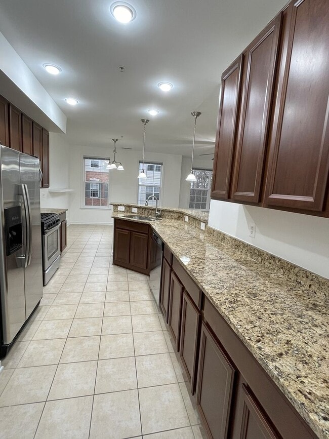 Photo - Sizable End Unit Townhome in Wheaton w/ 2 Car Garage!