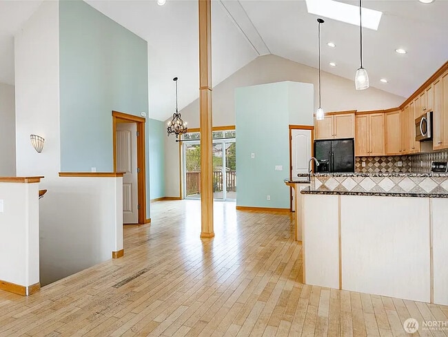 Photo - 4824 Willow Dr