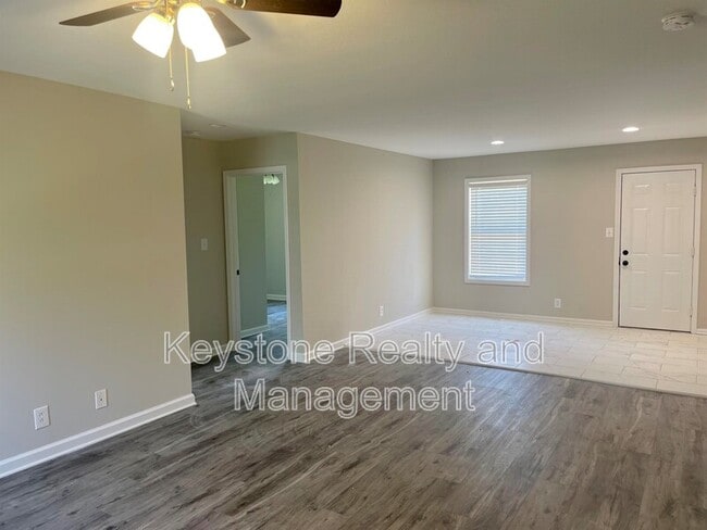 Photo - 1845 Hugh Hunter Rd