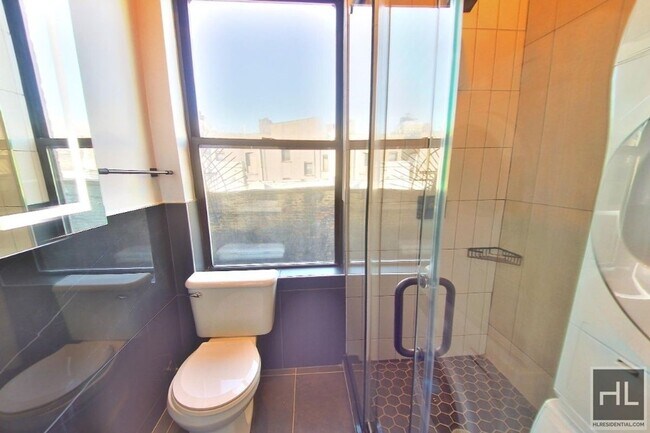 Photo - PRINCE ST. Unidad 30