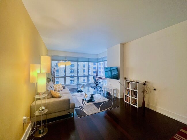 Photo - 350 W 42nd St Unit 6D