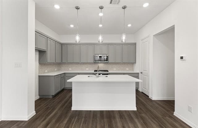 Building Photo - 1064 Old Rosebud Dr