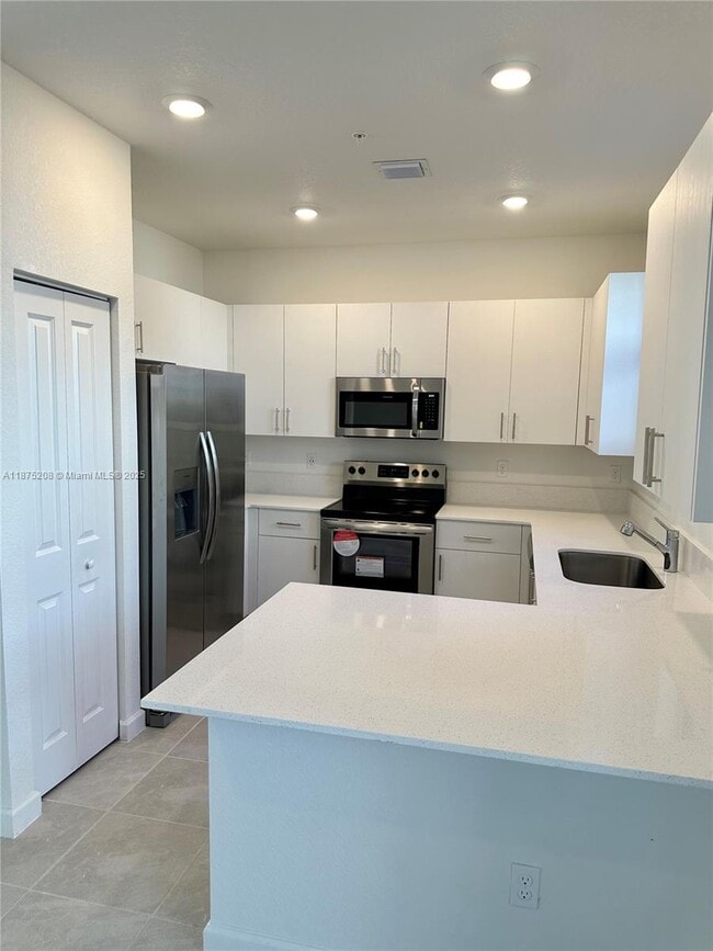 Photo - 261 SW 159th Way