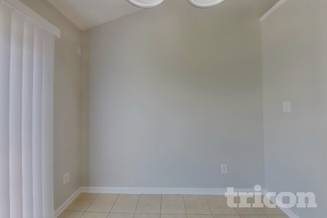 Photo - 2104 Gold Nugget Dr