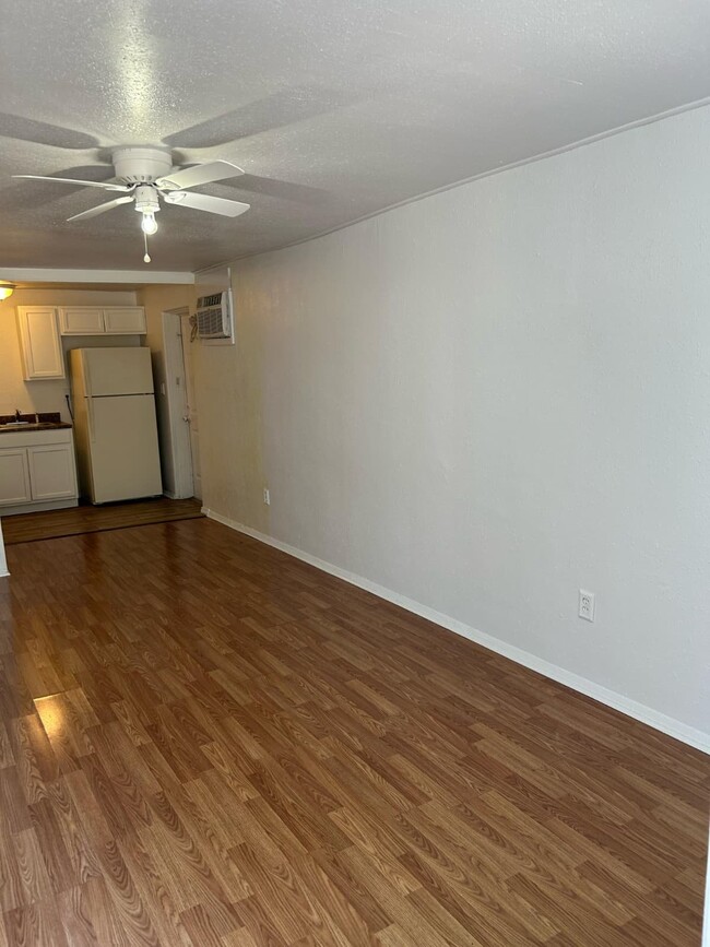 Photo - 18 W 43rd St Unit 20