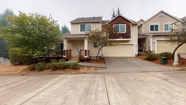 Building Photo - Pet Friendly Two Level Attached Home in Ca...