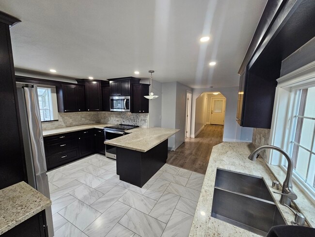 Photo - 829 2nd Ave N