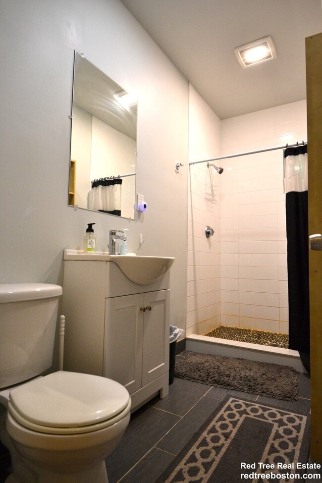 Photo - 12 Bennett St