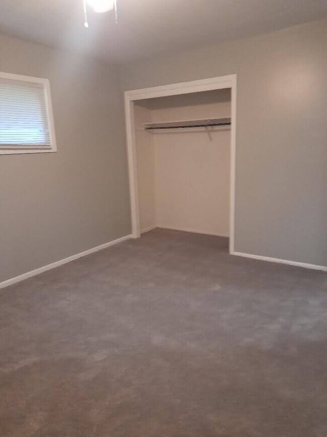 Photo - 11228 Eastern Ave