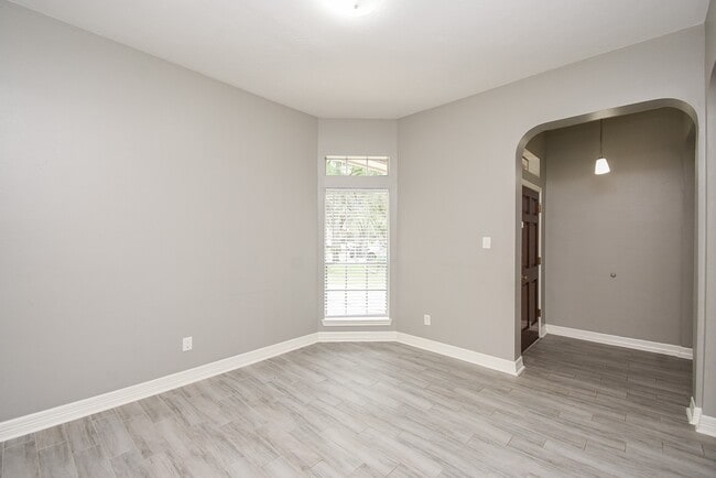 Photo - 4706 Torrington Ct