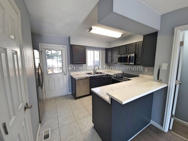 Photo - 10922 Bayfield Way