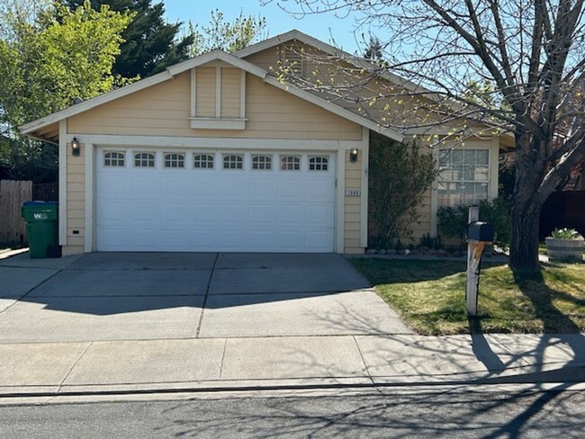 Charming 3-Bed, 2-Bath Home in NW Reno! - Charming 3-Bed, 2-Bath Home in NW Reno!