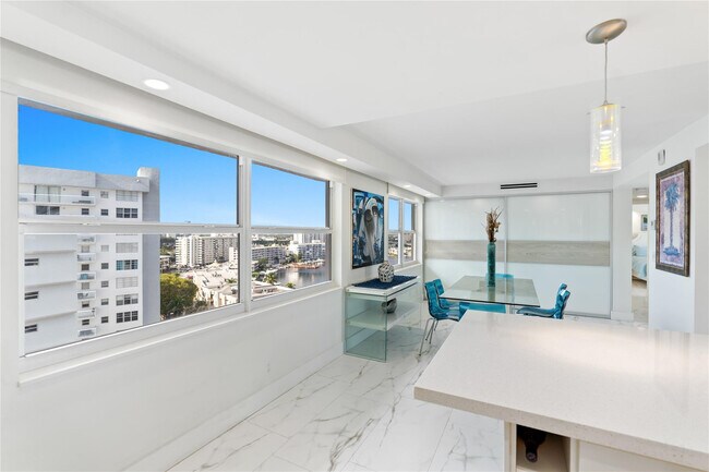 Photo - 121 Golden Isles Dr