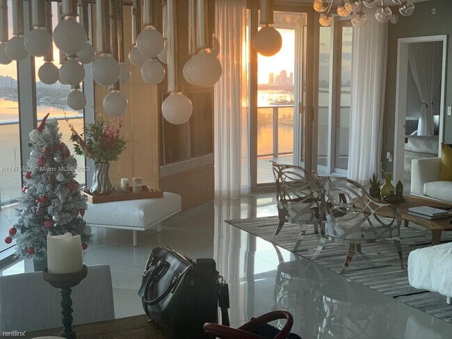 Photo - 3 br, 4 bath Condo - 488 NE 18th St Unit 1615 Unidad 1615