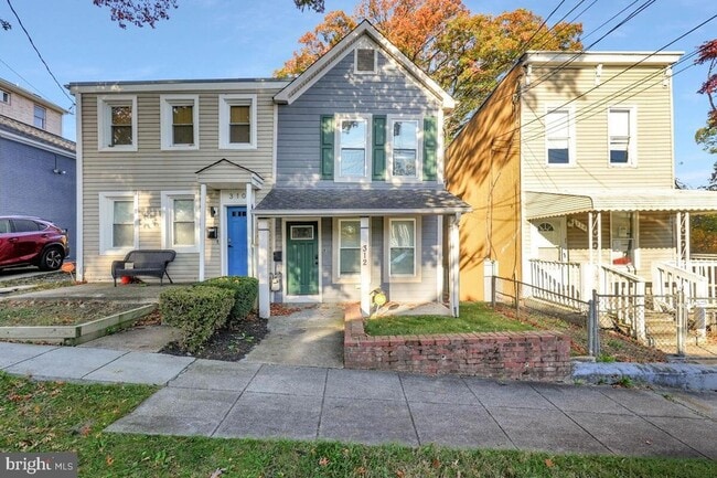 Building Photo - 312 57th St NE