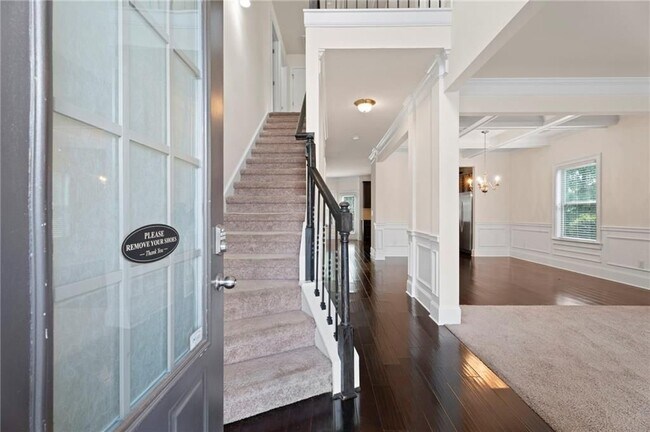 165 Regency Pl