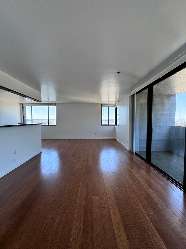 Photo - 555 Pierce St Unidad 1720