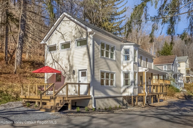 Photo - 20 Campbell St