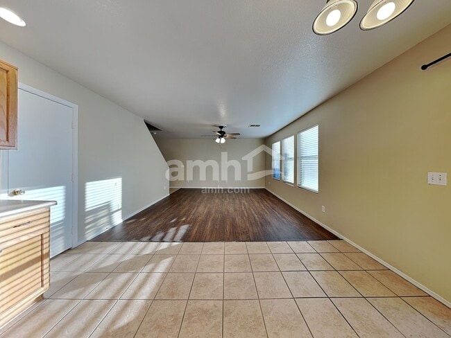 Photo - 2205 E 35th Ave