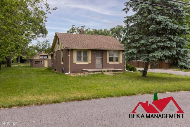 1 br, 1 bath House - 1295 E Auburn Rd - 1 br, 1 bath House - 1295 E Auburn Rd