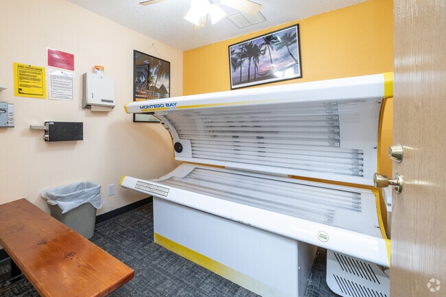Tanning Room - Green Acres