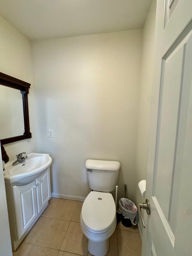 Photo - 310 S 3rd St